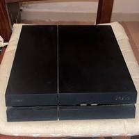 Playstation 4 + 11 giochi (Call of duty, Ufc etc.)