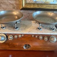 Antica bilancia da cucina