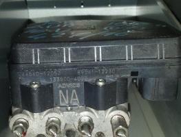 Centralina abs toyota iq