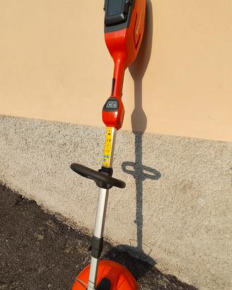 Decespugliatore Husqvarna  mod. 115iL