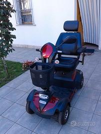 Scooter disabili /anziani come nuovo.