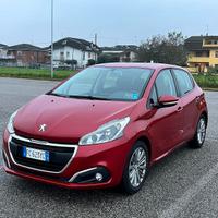 Peugeot 208 2016 benzina neopatentati