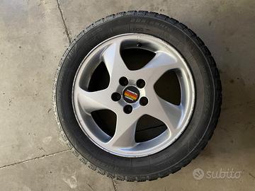 Cerchi in lega  e gomme antineve Ford focus