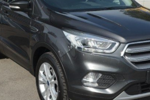 Kuga Titanium full