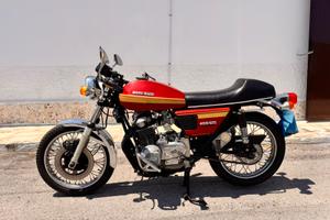Moto Guzzi 400 GTS