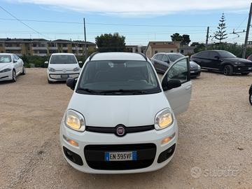 Fiat Panda 0.9 TwinAir Turbo PERMUTE 3.990€
