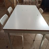 tavoli e sedie