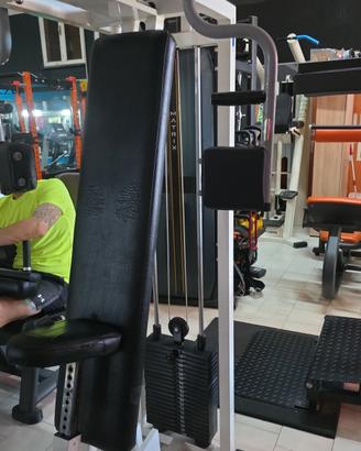 PECTORAL MACHINE TECHNOGYM 