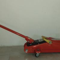 cric idraulico a carrello sollevatore auto