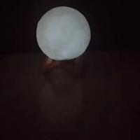 Moon lamp - Lampada a forma di luna