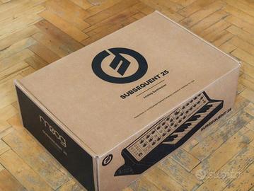 Moog Subsequent 25