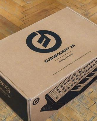 Moog Subsequent 25