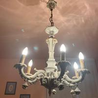 Lampadario stile classico