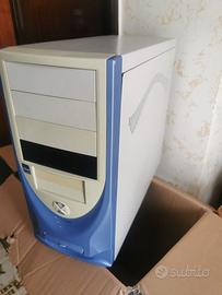 Tastiera PC per prestazioni elevate + Case PC