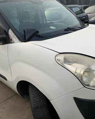 RICAMBI USATI AUTO FIAT Doblo Serie 198A3000 Diese