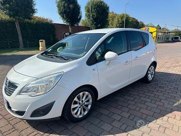 Opel Meriva 1.7 diesel 2013 NEOPATENTATI