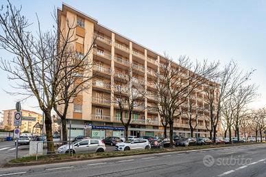 4 LOCALI A COLLEGNO