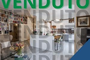 TRILOCALE COMPLETAMENTE RISTRUTTURATO CON APE C