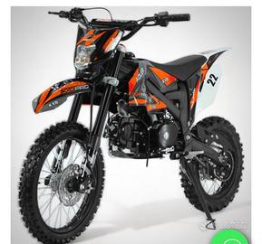 Altro Altro modello - 2025