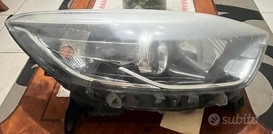 Faro Destro Renault captur originale