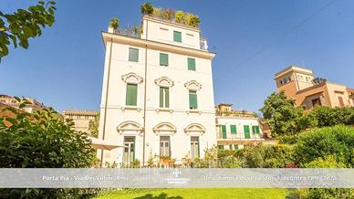 Appartamento di 198 m² con 5 locali e box auto a R