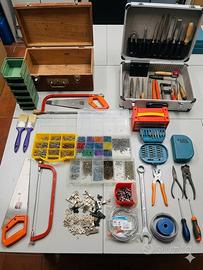 Lotto attrezzi per fai da te e ferramenta