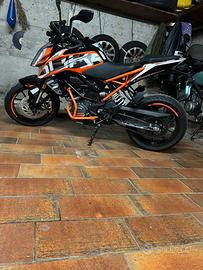 KTM duke 125 ABS