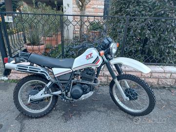 Yamaha XT 400