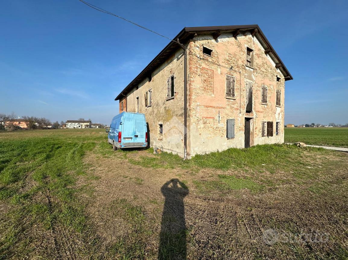 RUSTICO A CASTELNOVO DI SOTTO - Vista 2