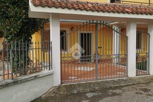 4 LOCALI A ALATRI