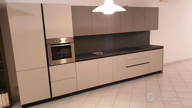 cucina l.400 SENZA ELETTRODOMESTICI 