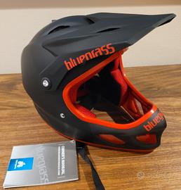Casco mtb bluegrass