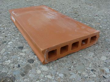 Tavella per pavimento cantina o sottotetto