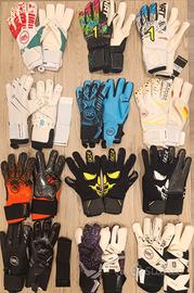 Guanti e protezioni portiere