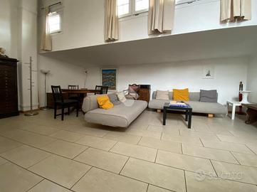 4 LOCALI A FIRENZE