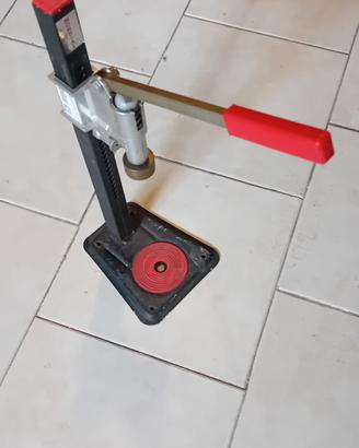 imbottigliatrice tappi a corona mondial