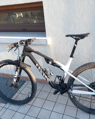 Canyon Lux World cup 