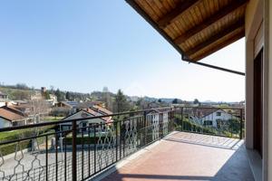 2 LOCALI A LUSERNA SAN GIOVANNI