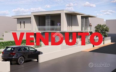 3 LOCALI A RODENGO SAIANO