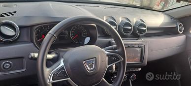 Dacia Duster 1.5 dci blue 115 cv 