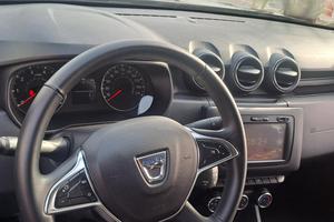 Dacia Duster 1.5 dci blue 115 cv 
