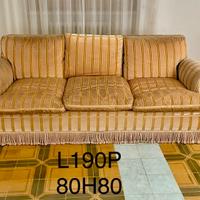 Divano +2 poltrone  +divano  tutto a 100 euro