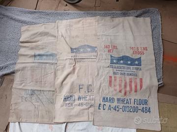 lotto 3 Sacchi Vecchi Aiuti Americani USA in foto