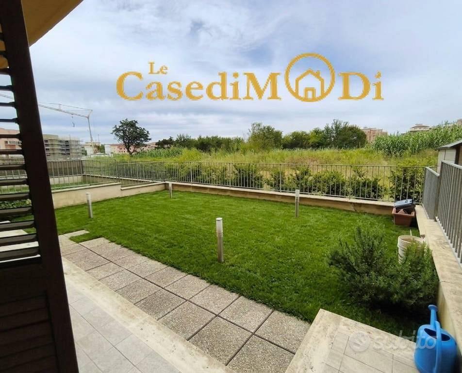 Appartamento di 100 m² con più di 5 locali a Livor - Vista 2