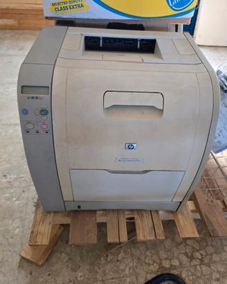 2 stampanti hp color laserjet 3500