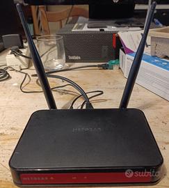 Router Netgear JWNR2010v5