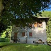 Bilocale in villa d'epoca a MAGREGLIO