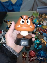 Action Figure Super Mario - Goomba