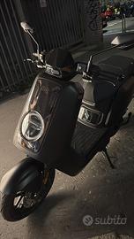 NIU NQix 500