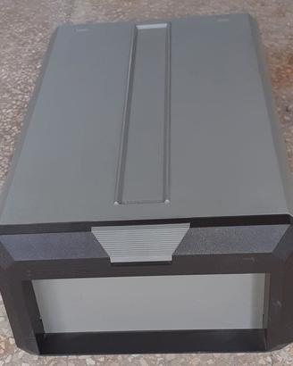 Contenitori componibili per video-cassette VHS